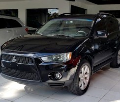 OUTLANDER  2.0 AUT  GASOLINA 