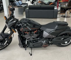 HARLEY D. FXDR 114 1900CC
