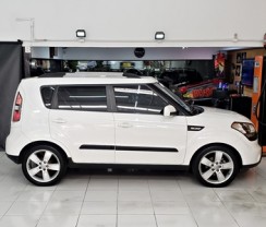 KIA SOUL EX 1.6 FF AT