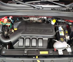 JEEP RENEGADE LONGITUDE AT 1.8 AUT