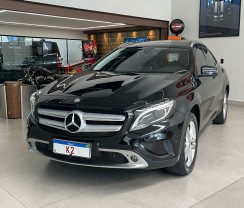 MERCEDES-BENZ  GLA 200  