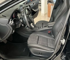 MERCEDES-BENZ  GLA 200  