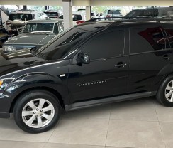 OUTLANDER  2.0 AUT  GASOLINA 