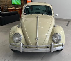 VOLKSWAGEN  FUSCA 1300