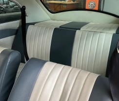 VOLKSWAGEN  FUSCA 1300
