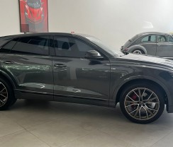 AUDI Q8 SB 3.0 TFSI  HIBRIDO 