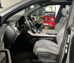 AUDI Q8 SB 3.0 TFSI  HIBRIDO 