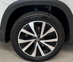 VOLKSWAGEN  TAOS HIGHLINE TSI