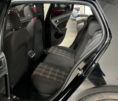 VOLKSWAGEN  GOLF GTI 2.0 TSI 220CV AUT