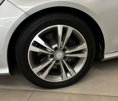 M.BENZ E250 BLUEEF  2.0 TURBO 