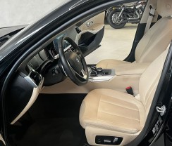 BMW  320I ACTIVE FLEX