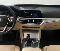 BMW  320I ACTIVE FLEX