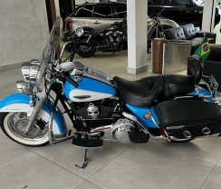 HARLEY DAVIDSON  ROAD KING CLASSIC