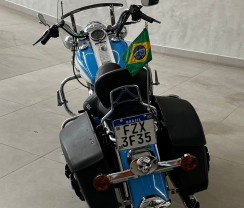 HARLEY DAVIDSON  ROAD KING CLASSIC