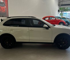 PORSCHE CAYENNE S 