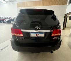 TOYOTA HILUX SW4 SRV  DIESEL 4X4 