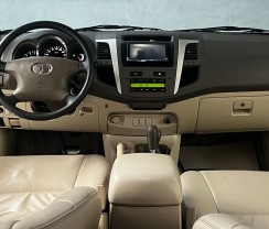 TOYOTA HILUX SW4 SRV  DIESEL 4X4 