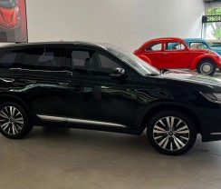 MITSUBISHI  OUTLANDER 2.0  HPE  GASOLINA