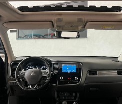 MITSUBISHI  OUTLANDER 2.0  HPE  GASOLINA
