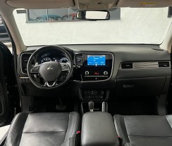 MITSUBISHI  OUTLANDER 2.0  HPE  GASOLINA